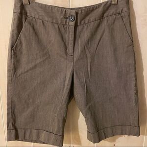 Apostrophe Naomi Mid-Rise Capris